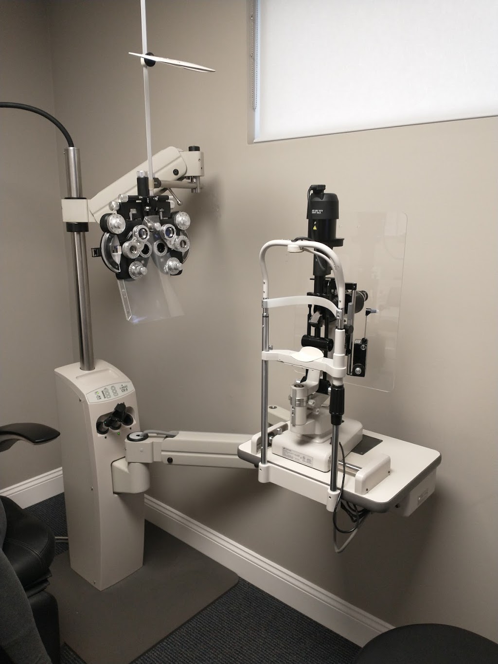 Dr.s Eyecare Center | 4423 US-130, Burlington, NJ 08016 | Phone: (609) 386-0202