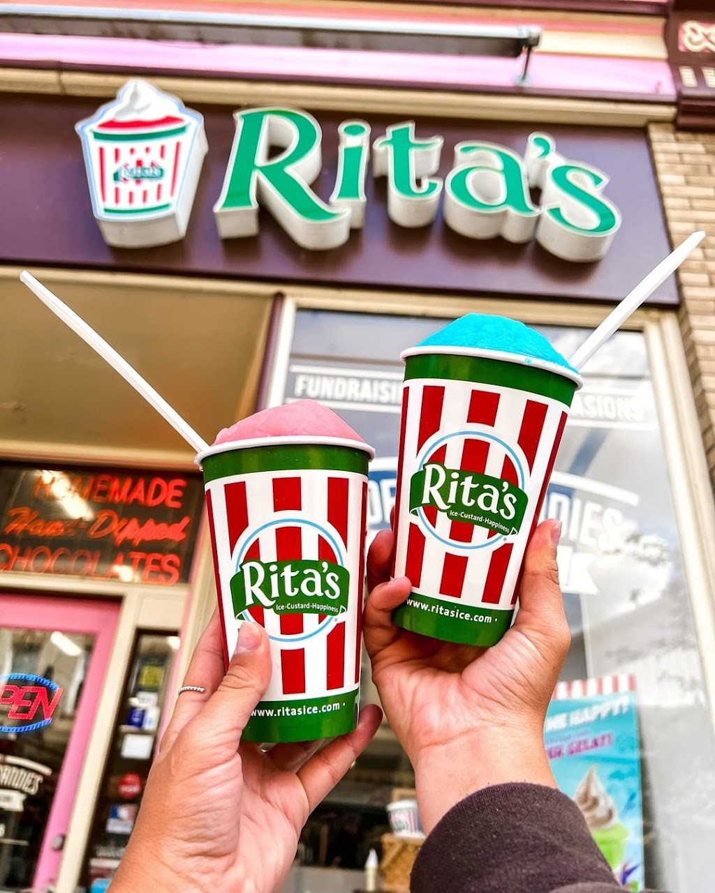 Ritas Italian Ice & Frozen Custard | 329 Main St, Harleysville, PA 19438 | Phone: (215) 256-4606