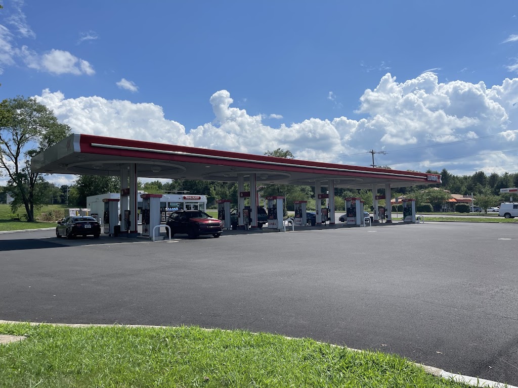 LUKOIL | 550 W Butler Ave, Chalfont, PA 18914 | Phone: (215) 822-1698