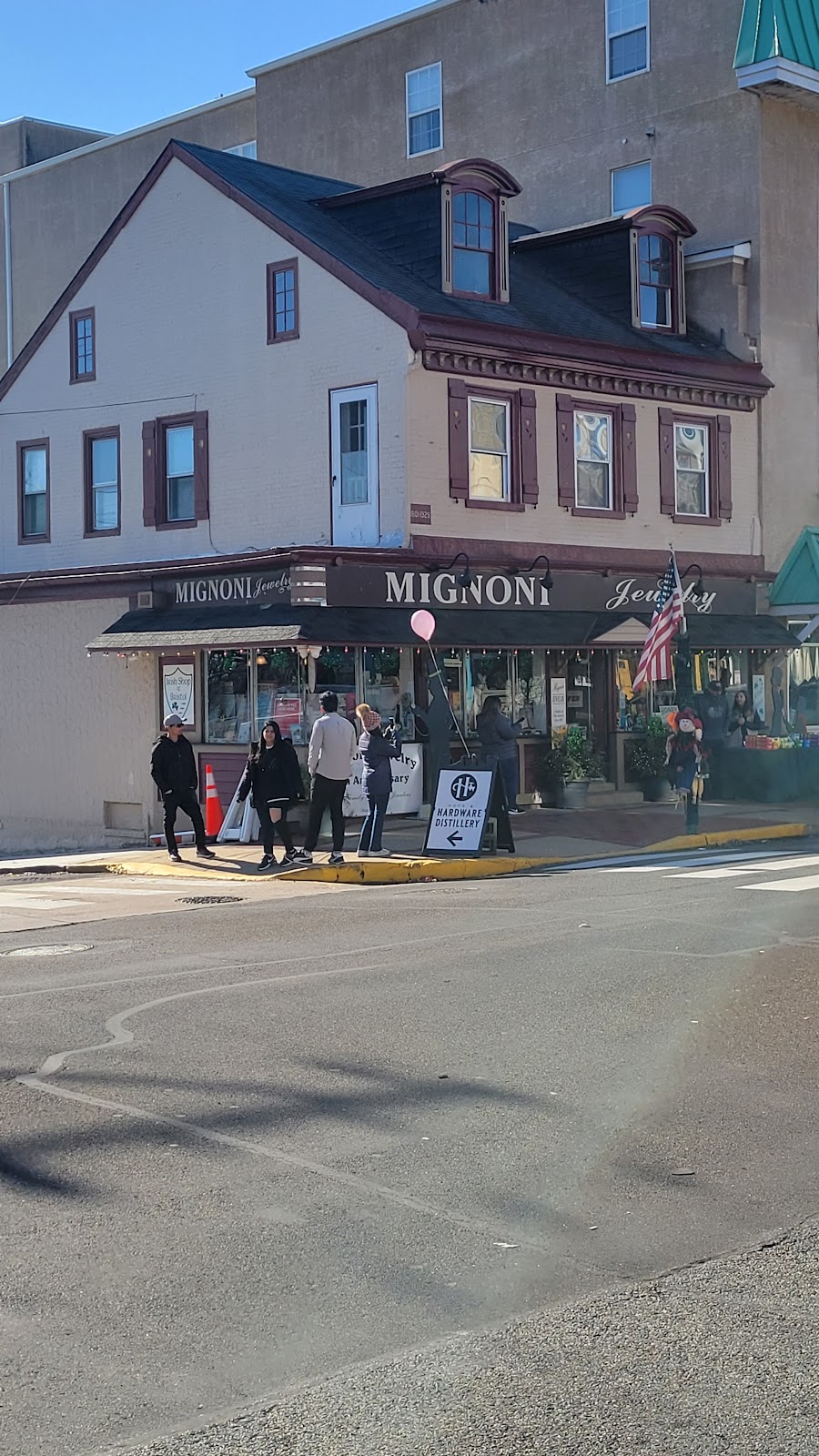 Mignoni Jewelry | 200 Mill St, Bristol, PA 19007 | Phone: (215) 788-3243