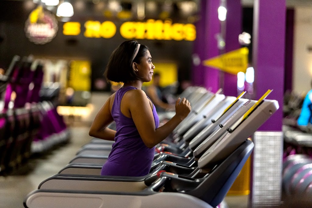 Planet Fitness | 825 Bethlehem Pike, Flourtown, PA 19031 | Phone: (215) 948-3946