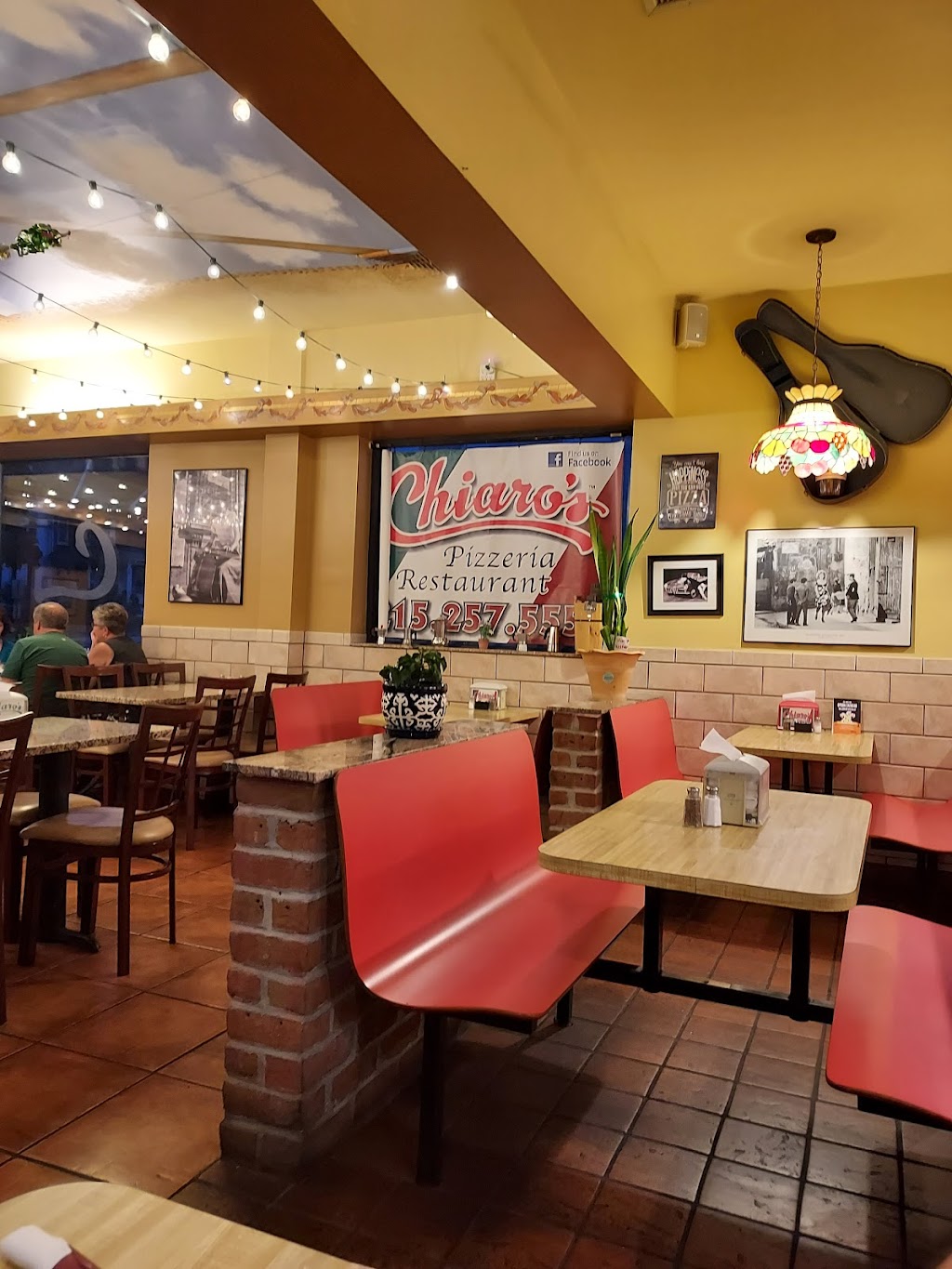 Chiaros Pizzeria & Restaurant Sellersville | 218 S Main St, Sellersville, PA 18960 | Phone: (215) 257-5555