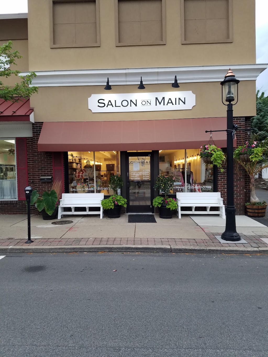 Salon On Main | 225 N York Rd, Hatboro, PA 19040 | Phone: (215) 957-0788