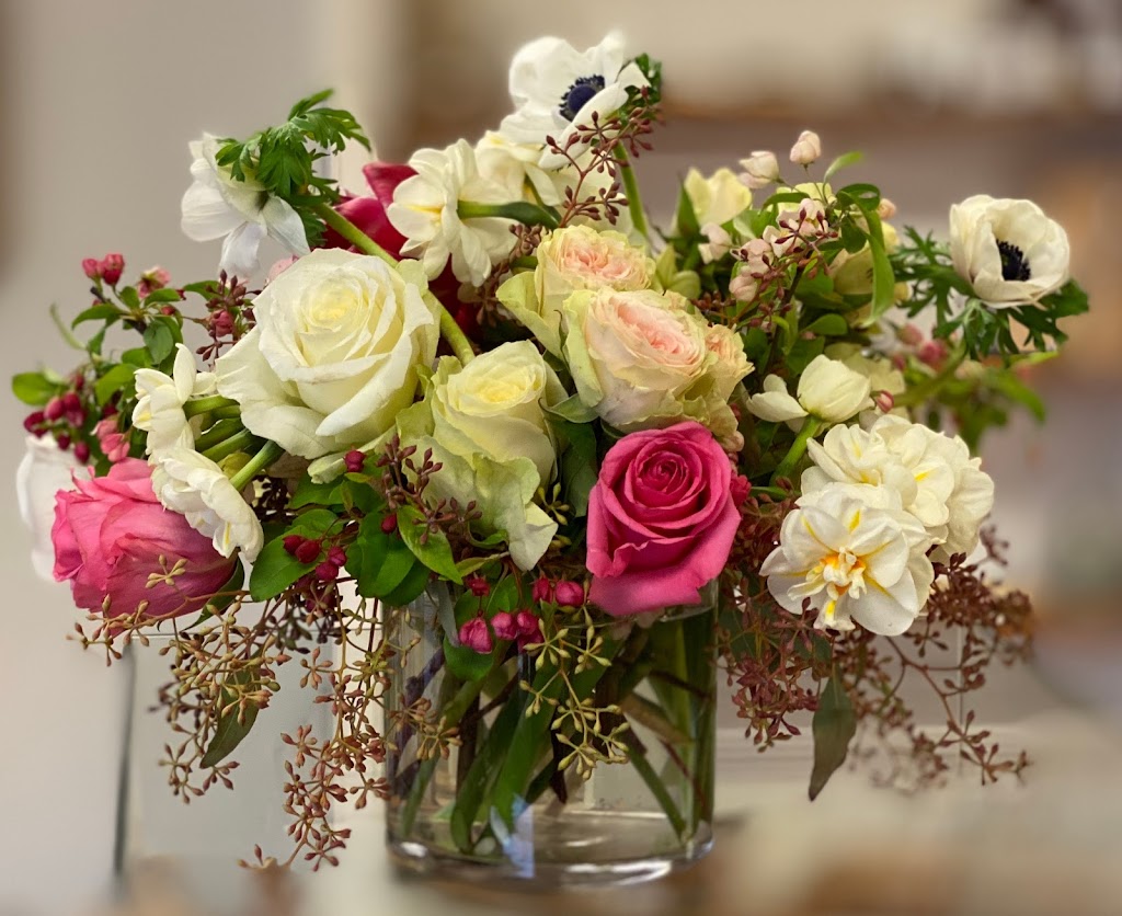 munera de terra flowers and gifts | 1116 Horsham Rd Suite10, Ambler, PA 19002 | Phone: (215) 390-2030