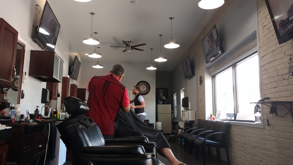 Eddies Barber Shop | 1120 Woodlawn Ave, Collingdale, PA 19023 | Phone: (610) 583-2853