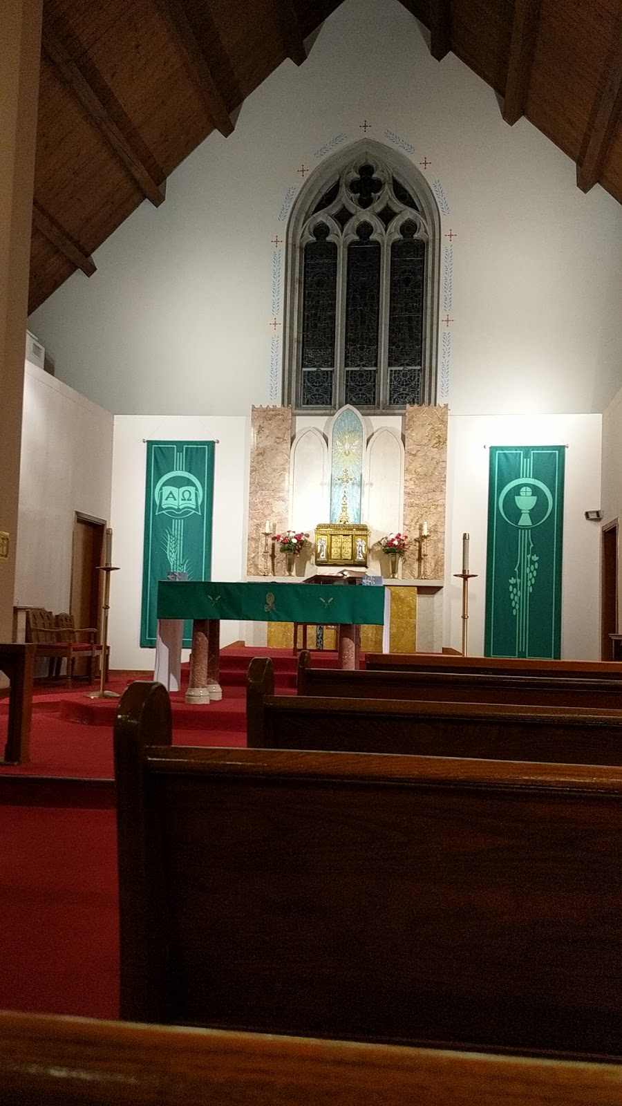 Holy Trinity Catholic Church | 201 N Pennsylvania Ave, Morrisville, PA 19067 | Phone: (215) 295-3045