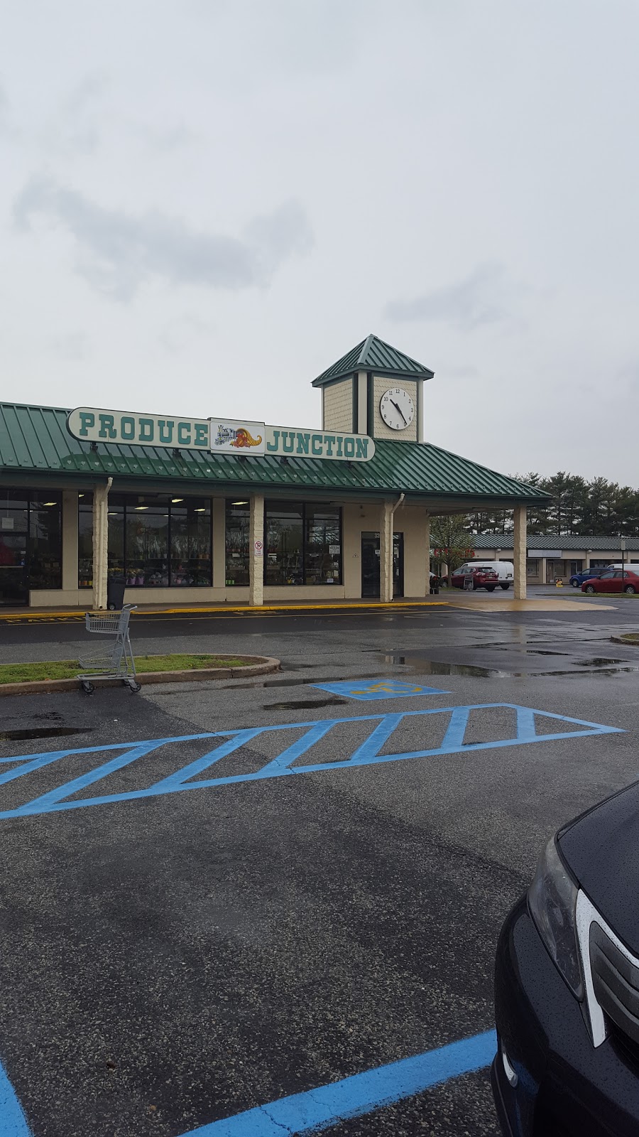 Produce Junction | 320 Beverly Rancocas Rd, Willingboro, NJ 08046 | Phone: (609) 835-1911