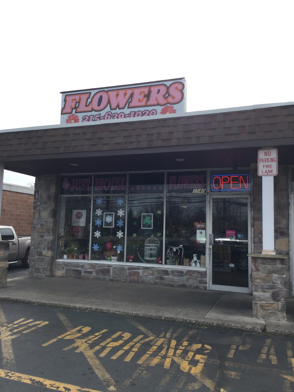 Just Because Flowers | 3540 Street Rd, Bensalem, PA 19020 | Phone: (215) 639-1020