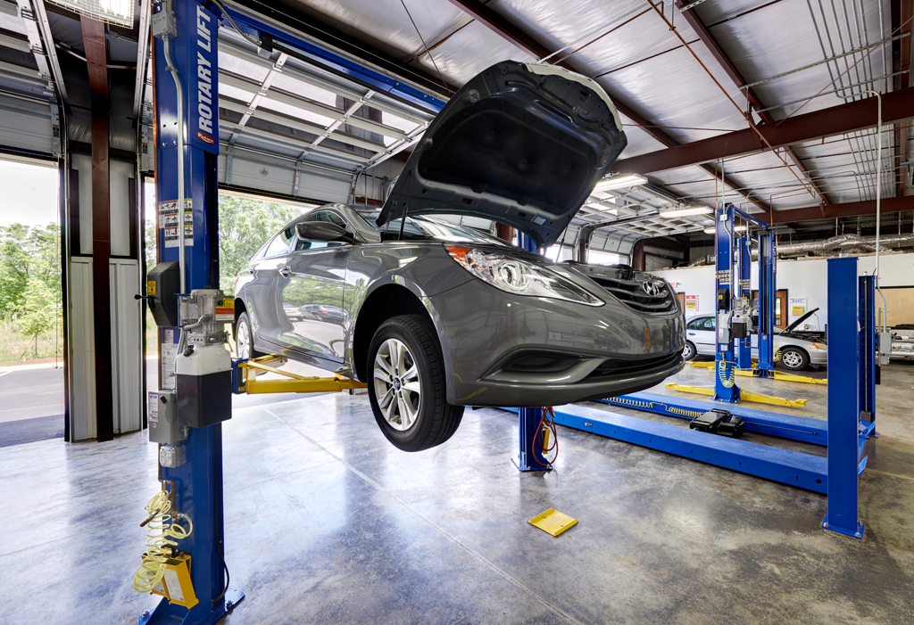 Meineke Car Care Center | 3275 Concord Rd, Aston, PA 19014 | Phone: (610) 816-0088