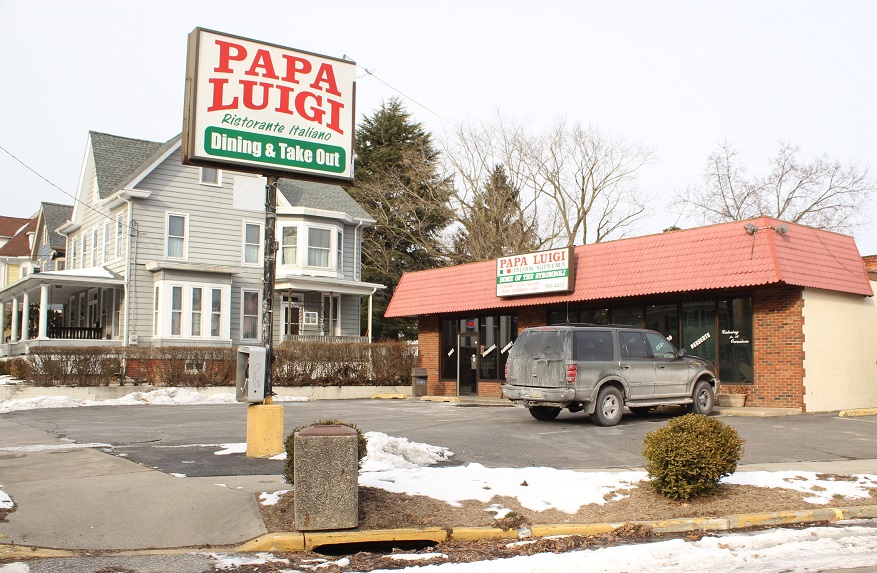 Papa Luigis Pizzeria | 39 N Main St, Woodstown, NJ 08098 | Phone: (856) 769-4455