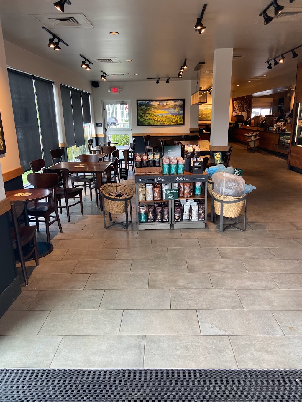 Starbucks | 776 Bethlehem Pike, North Wales, PA 19454 | Phone: (215) 631-1781