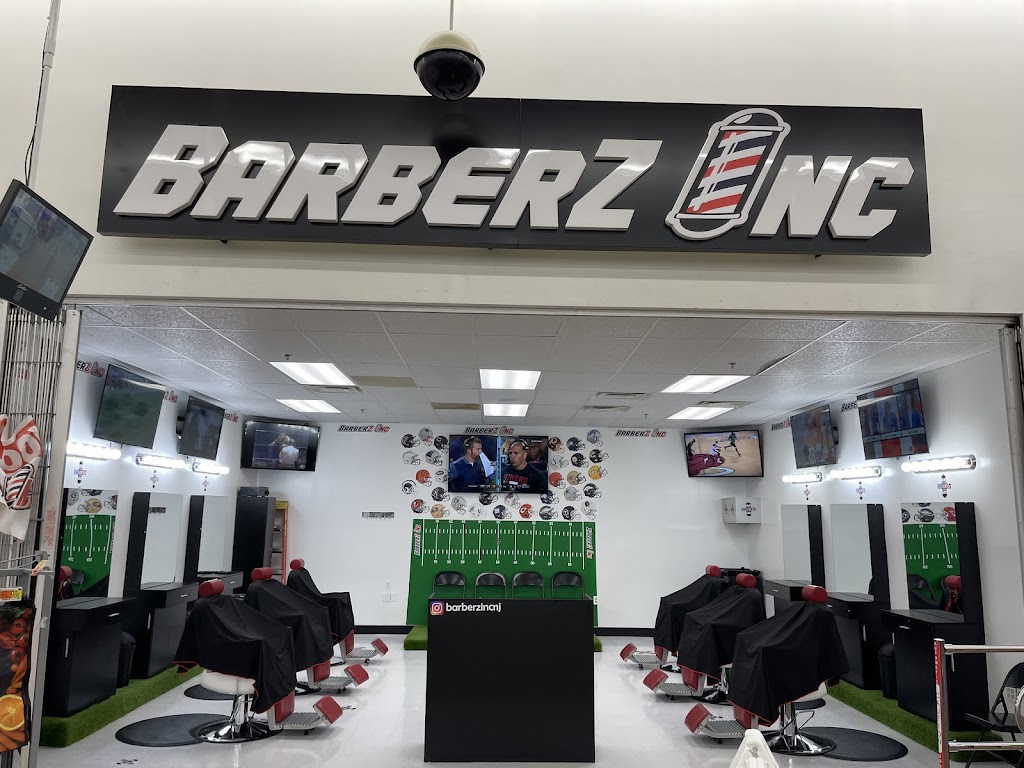 BARBERZ INC BARBERSHOP | INSIDE WALMART, 500 NJ-38, Cherry Hill, NJ 08002 | Phone: (856) 532-9541