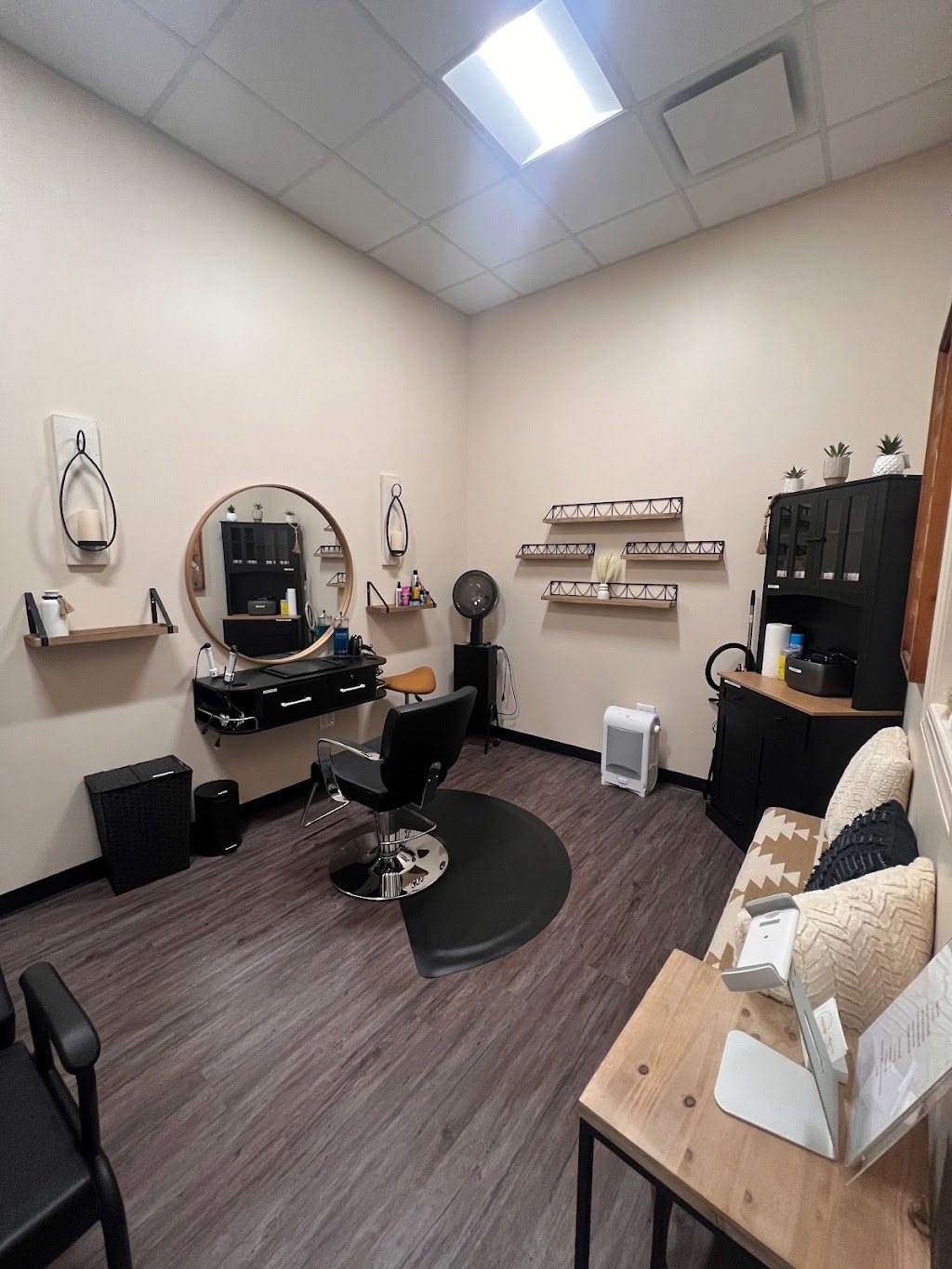 Arrow Salon Studio | 1500 Almonesson Rd Suite 445, Deptford, NJ 08096 | Phone: (609) 364-2998