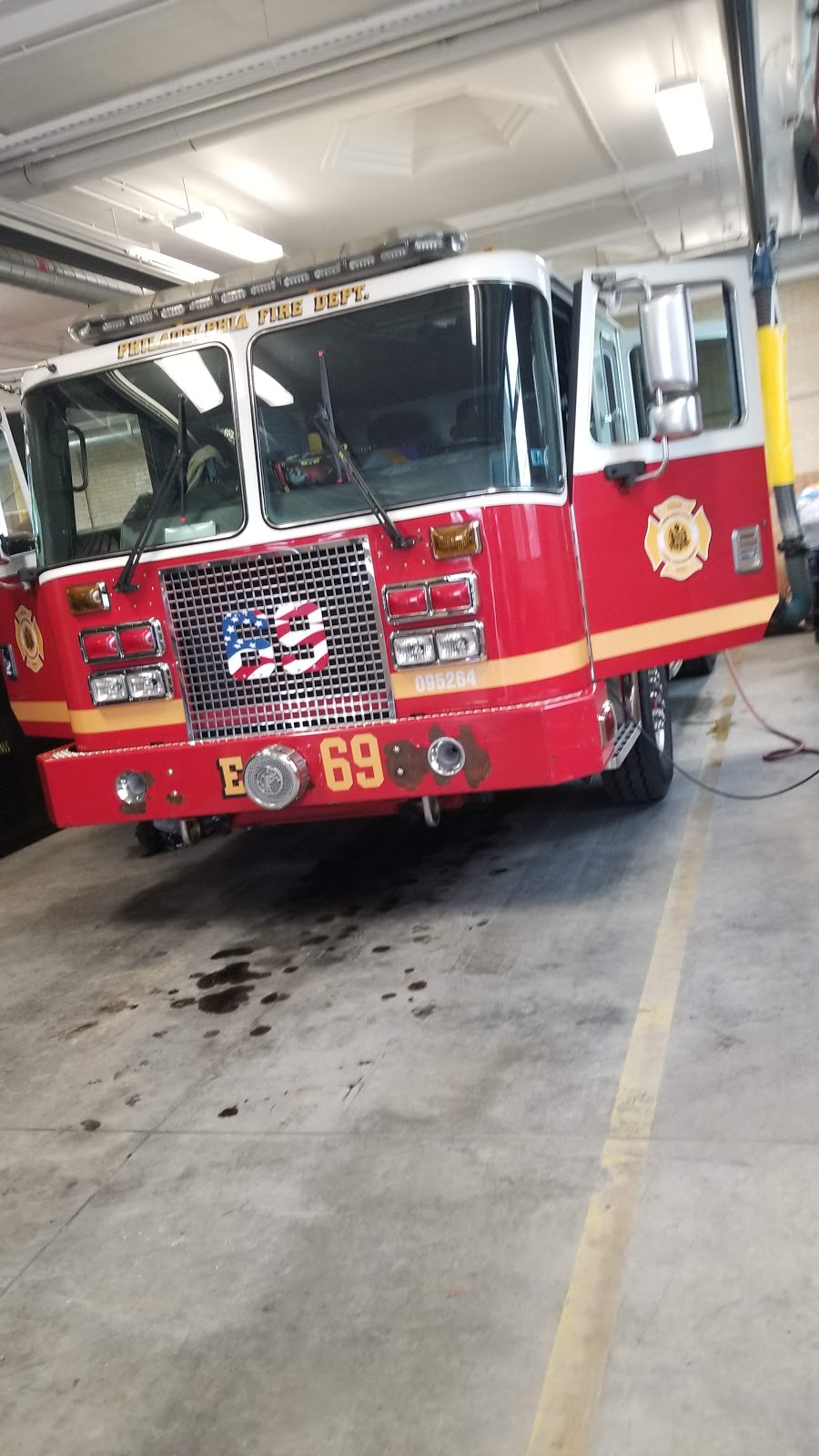 Philadelphia Fire Department - Engine 69 | 8201 Tinicum Ave, Philadelphia, PA 19153 | Phone: (215) 492-3393
