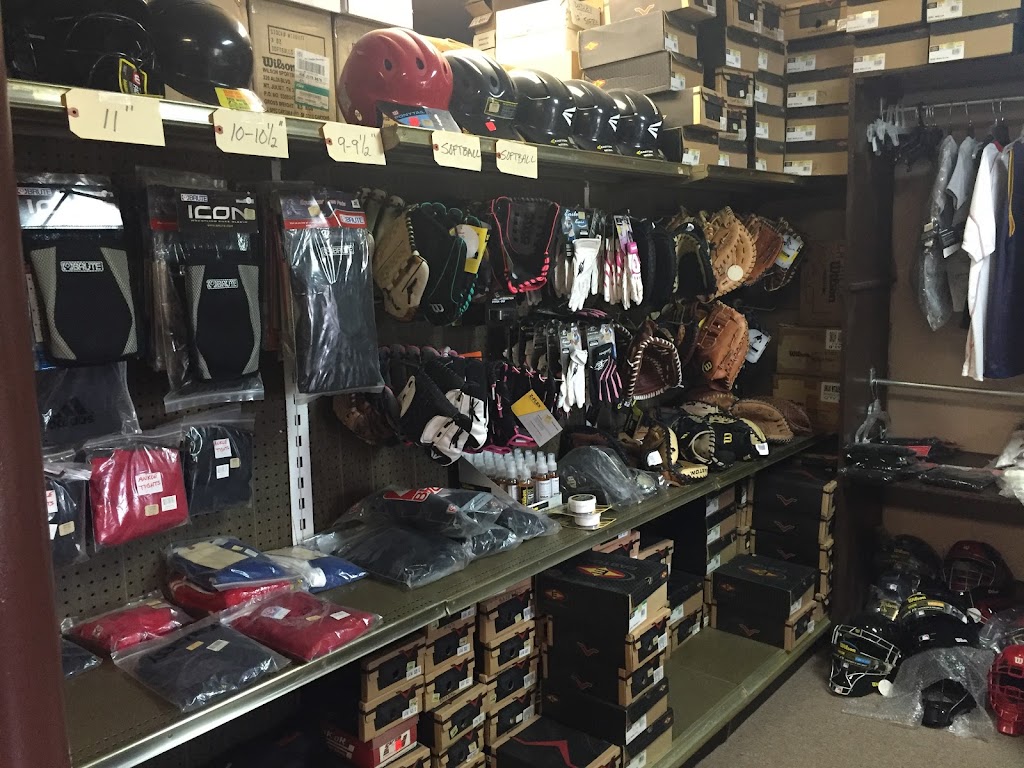 Swedes Sports Shop | 1061 Township Line Rd, Swedesboro, NJ 08085 | Phone: (856) 467-2525