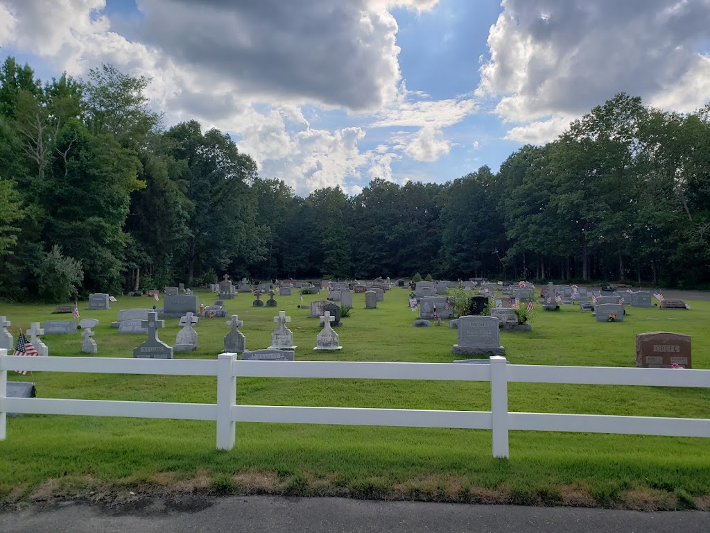 Sacred Heart Cemetery | NJ-73, Berlin, NJ 08009 | Phone: (856) 767-0719