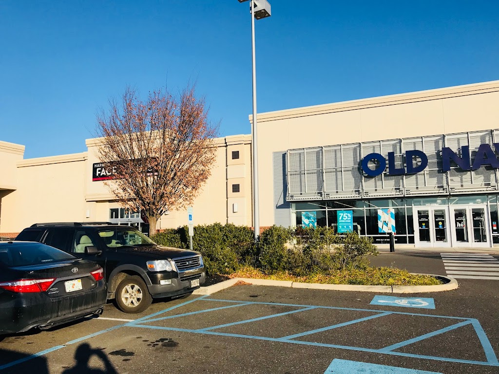 Old Navy | 141 Tuckahoe Rd, Sewell, NJ 08080 | Phone: (856) 728-0394