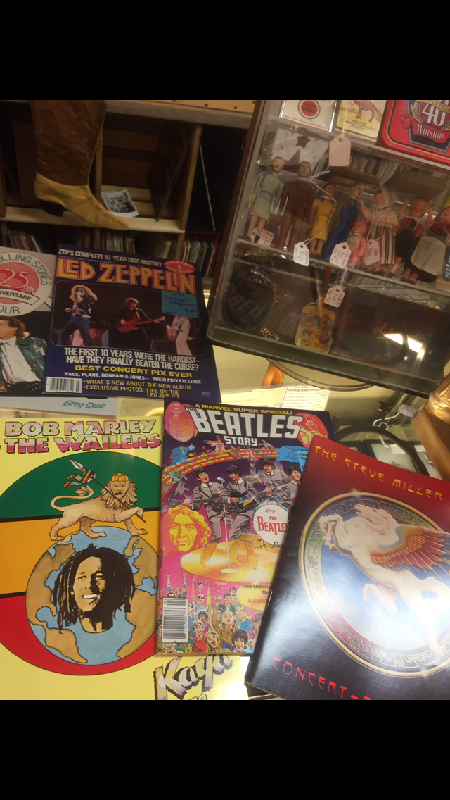 Jam - Music and Memorabilia | The Zeppelin and The Unicorn Antique Shop, 400 Silverside Rd #95, Wilmington, DE 19809 | Phone: (302) 293-6576
