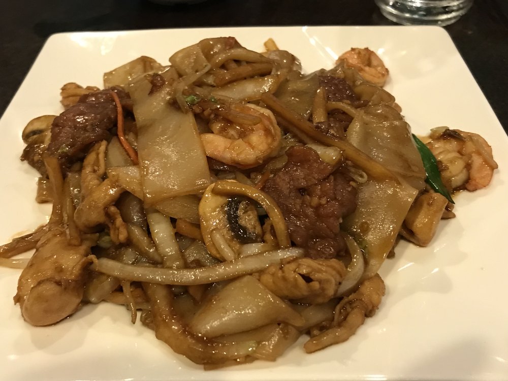 Bamboo Bistro | 333 Dartmouth Ave, Swarthmore, PA 19081 | Phone: (610) 328-6888