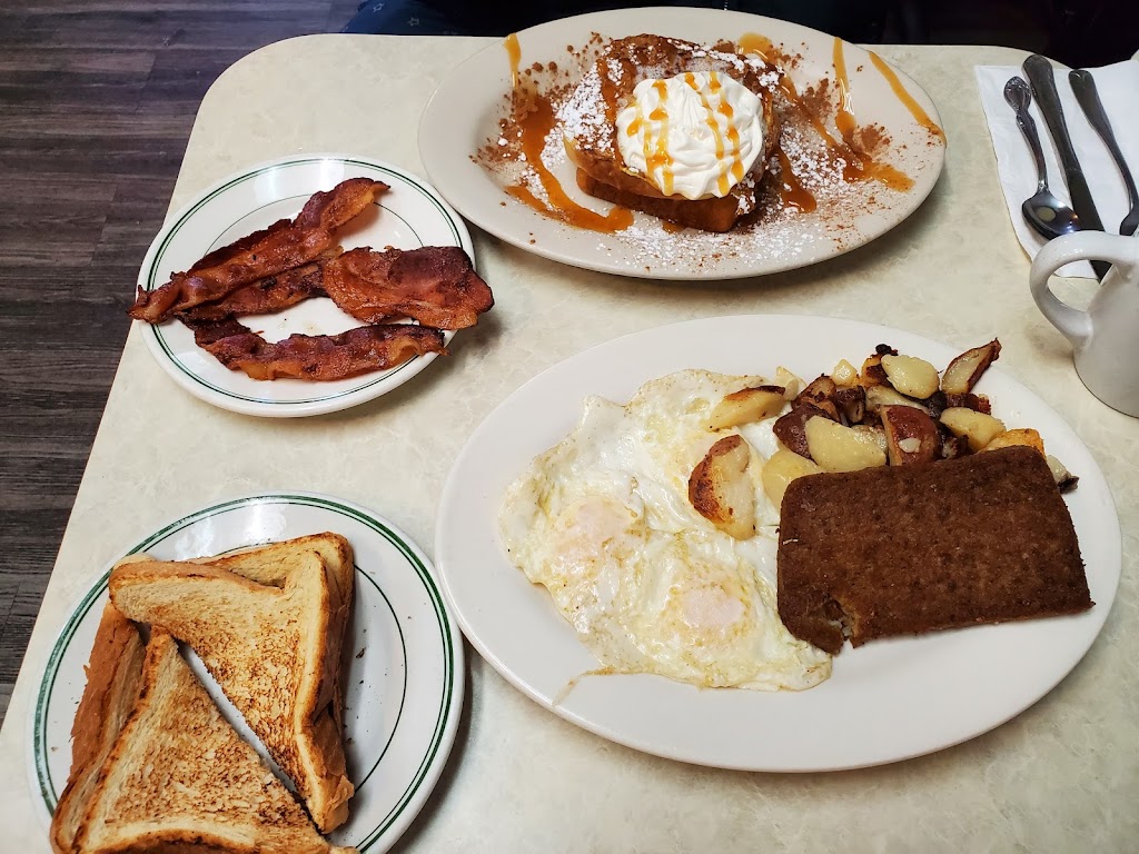 Millers Cafe | 4 W Powhattan Ave, Essington, PA 19029 | Phone: (610) 521-4740