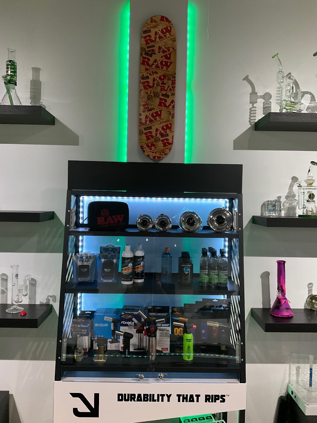 Shatter Glass Gallery * Vapor lounge | 653 Berlin - Cross Keys Rd, Sicklerville, NJ 08081 | Phone: (856) 318-7367