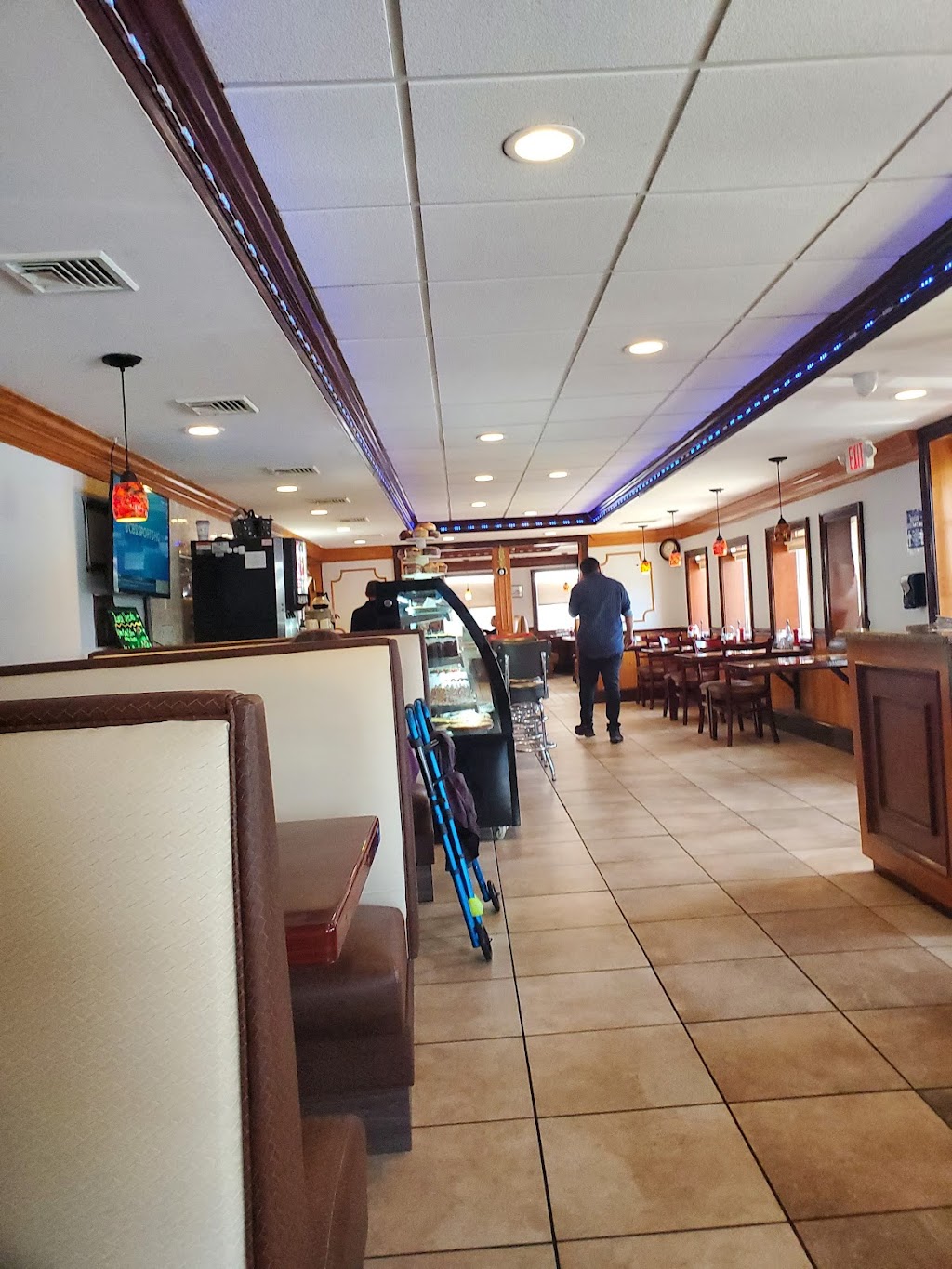 Deepwater Diner | 449 Shell Rd, Carneys Point Township, NJ 08069 | Phone: (856) 299-1411