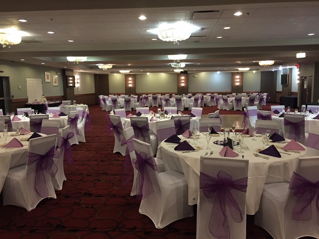 Elements Ballroom at the Holiday Inn Lansdale-Hatfield | 1750 Sumneytown Pike, Kulpsville, PA 19443 | Phone: (267) 646-1003