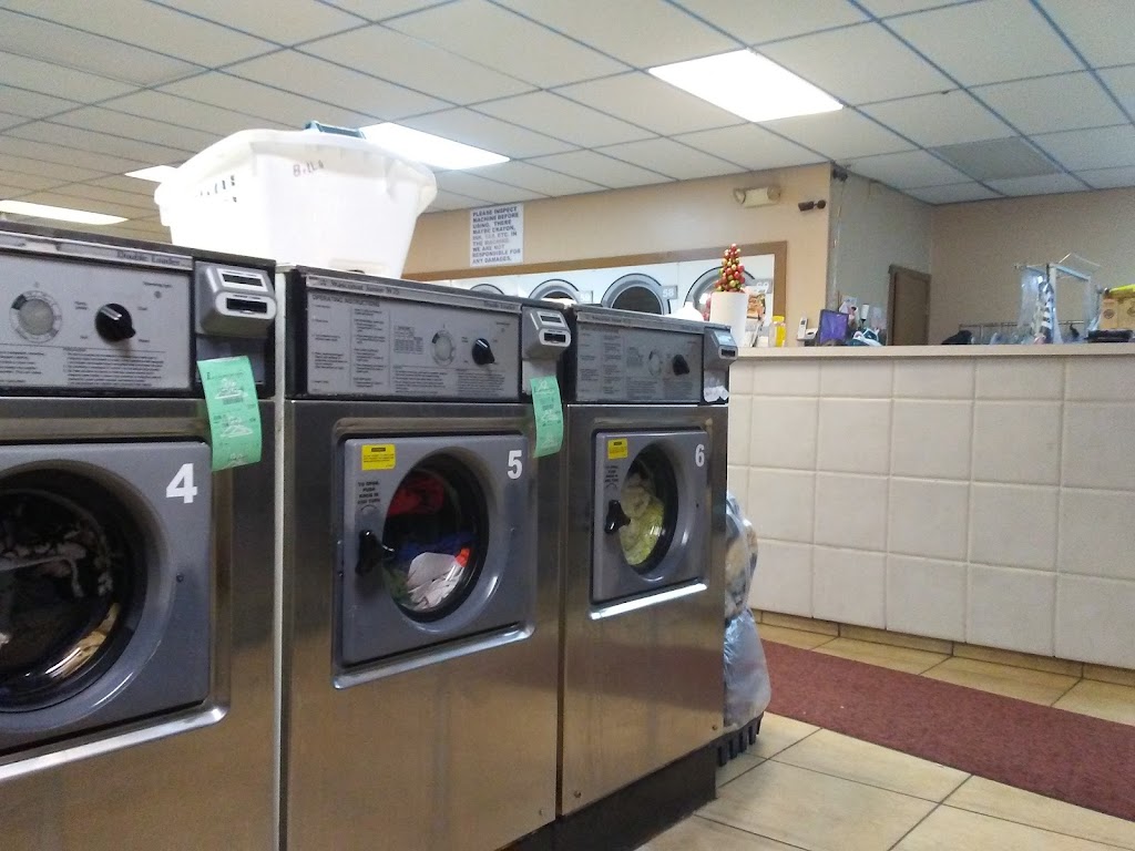 K Laundromat | 200 Chester Pike, Norwood, PA 19074 | Phone: (610) 522-9997