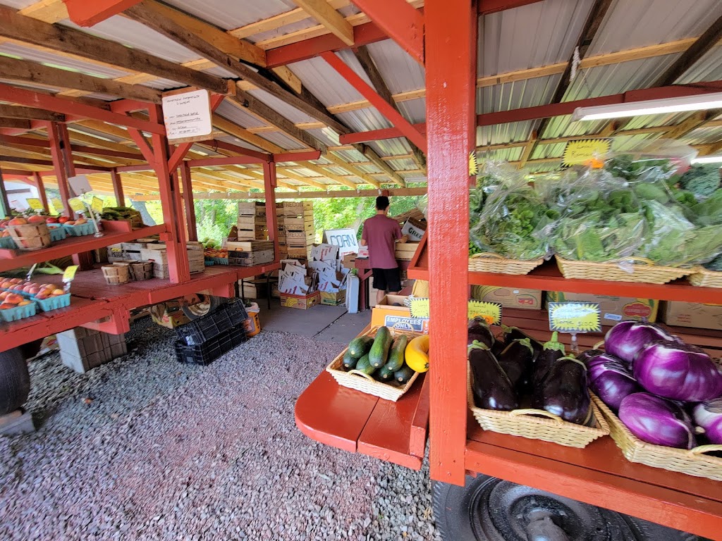 Barry Davis Produce Stand | 821 Collegeville Rd, Collegeville, PA 19426 | Phone: (484) 941-3792