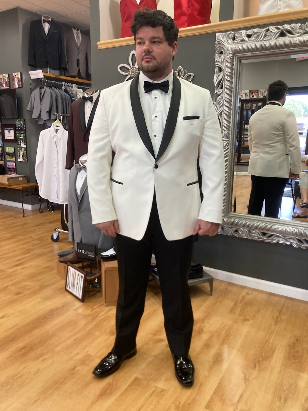 Chadmoore Formal Wear | 108 Johnson Rd STE B, Blackwood, NJ 08012 | Phone: (856) 374-3714