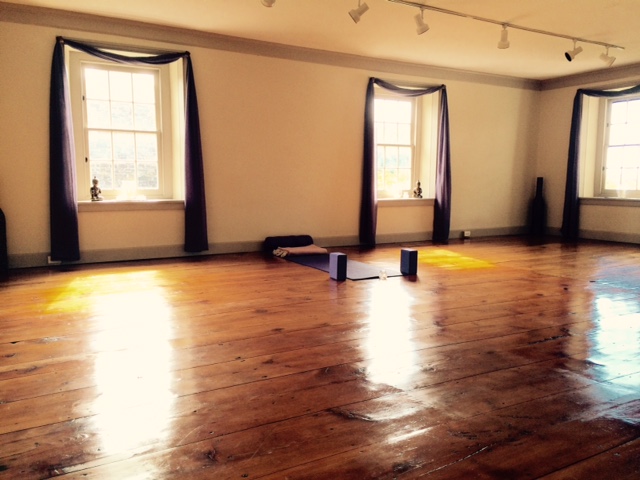 Blossom Yoga | 2324 Second Street Pike, Newtown, PA 18940 | Phone: (215) 416-3252