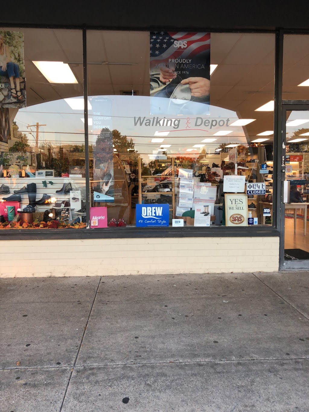 Birkenstock | 2064 Sproul Rd, Broomall, PA 19008 | Phone: (610) 359-7520