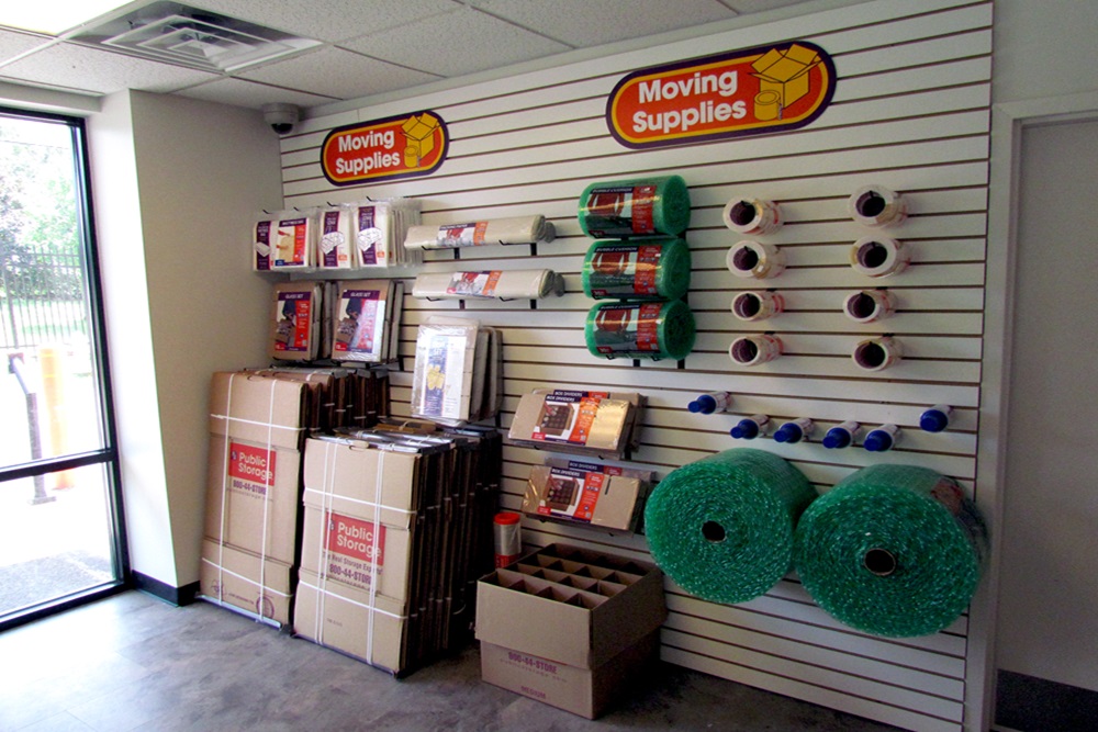 Public Storage | 1419 US-130, Burlington, NJ 08016 | Phone: (609) 526-3232