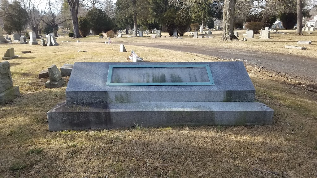Hillside Cemetery | 2556 Susquehanna Rd, Abington, PA 19001 | Phone: (215) 884-0696