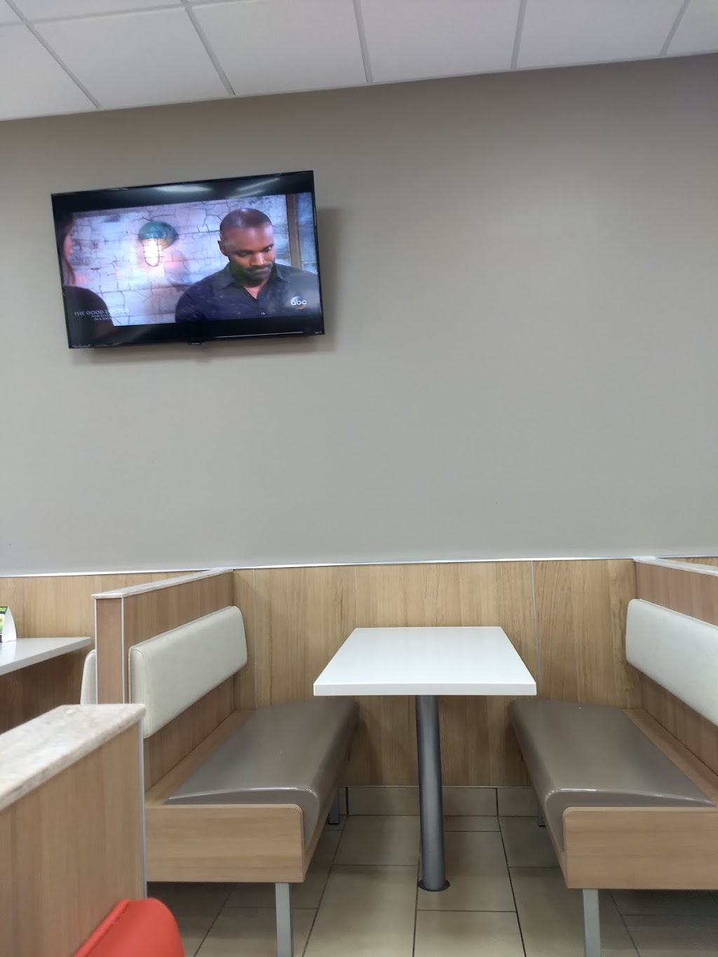 Burger King | 593 NJ-73, West Berlin, NJ 08091 | Phone: (856) 809-6422