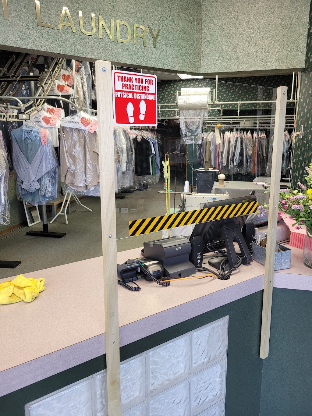 Oxford Oaks Dry Cleaners | 1597 Big Oak Rd, Yardley, PA 19067 | Phone: (215) 493-5999