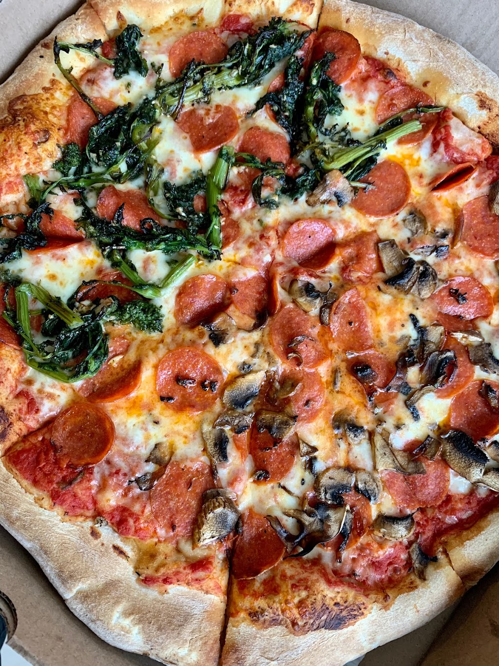 Luigis Pizza Fresca | 529 Old Marlton Pike W, Evesham, NJ 08053 | Phone: (856) 810-8888