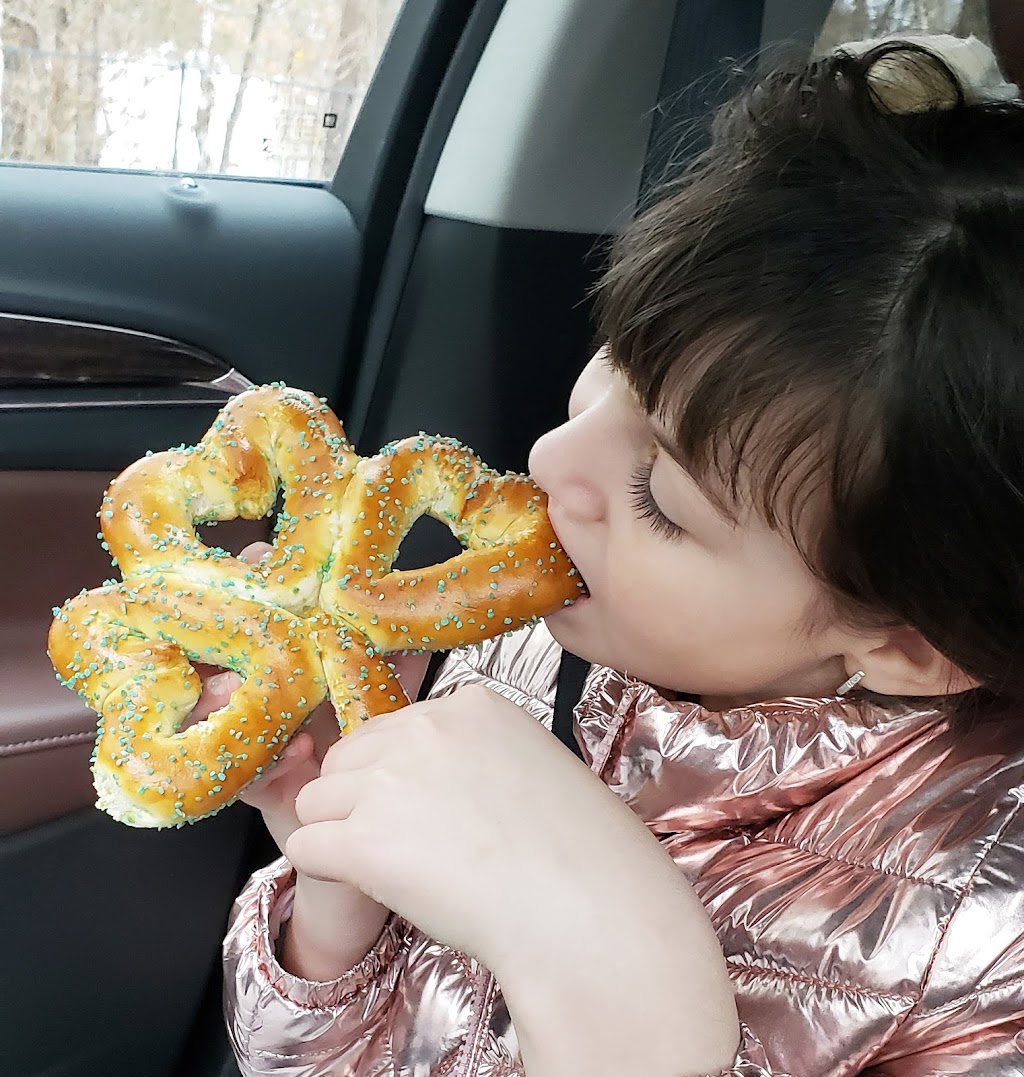 Philly Pretzel Factory | 3501 NJ-42, Turnersville, NJ 08012 | Phone: (856) 629-5725