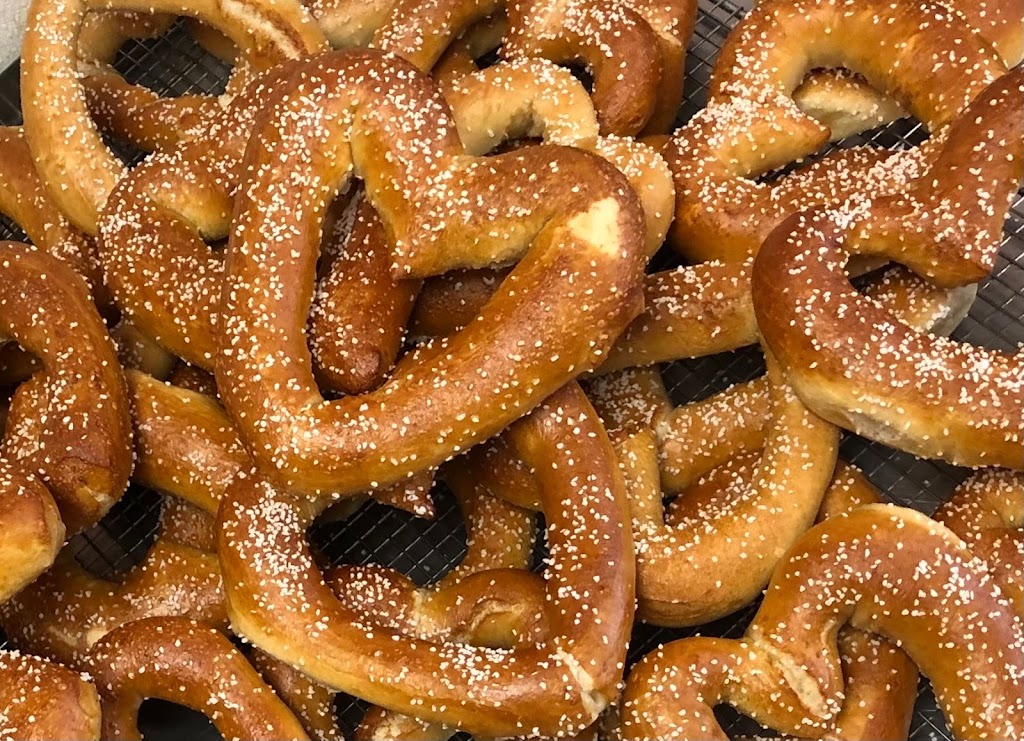 Mart Pretzel Bakery | 202 US-130, Cinnaminson, NJ 08077 | Phone: (856) 829-0012