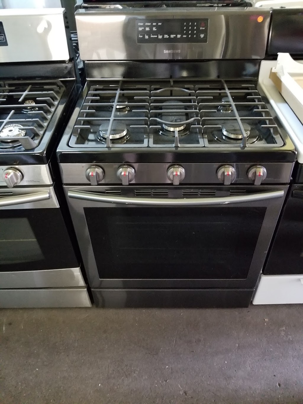 Camden Appliances RepairTeam | 3600 Westfield Ave, Delair, NJ 08110 | Phone: (856) 203-3400