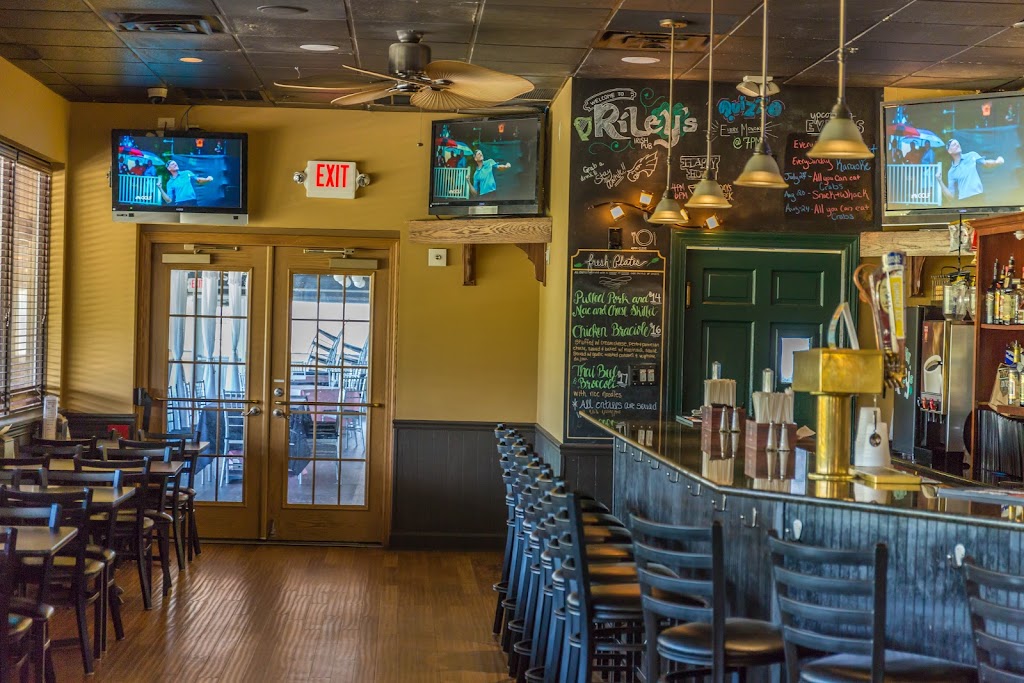 Rileys Pub | 200 Golfview Dr, Blackwood, NJ 08012 | Phone: (856) 227-3171