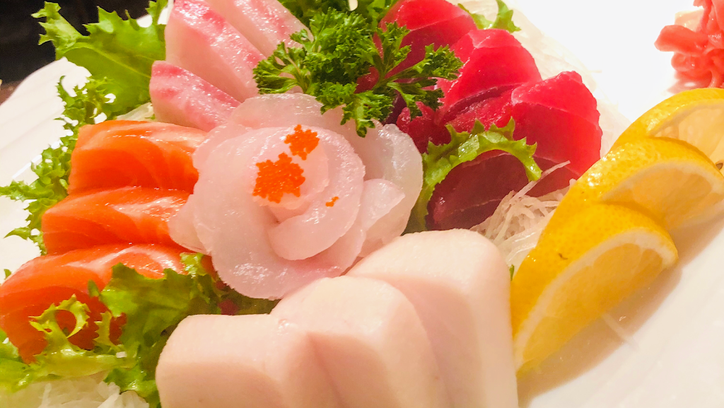 Tomo Sushi Japanese Restaurant | 806 Delsea Dr, Glassboro, NJ 08028 | Phone: (856) 582-6699