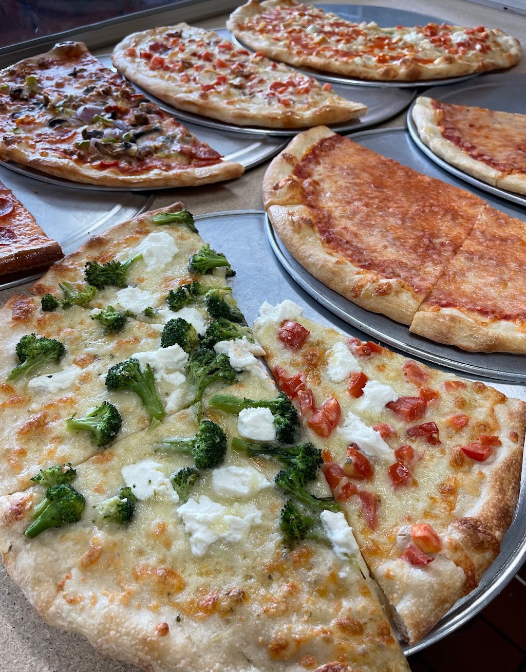 Artigiano Pizza | 3804 Morrell Ave, Philadelphia, PA 19114 | Phone: (215) 632-1800