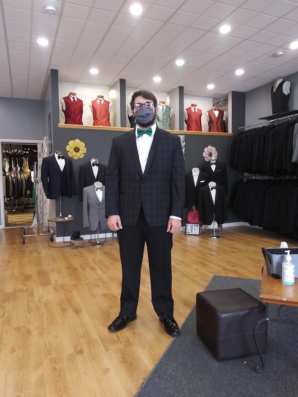 Chadmoore Formal Wear | 108 Johnson Rd STE B, Blackwood, NJ 08012 | Phone: (856) 374-3714