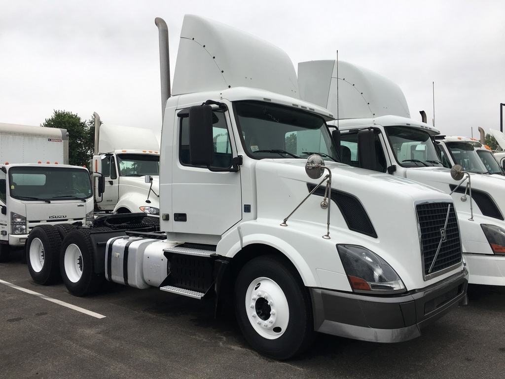 Miller Used Trucks | 63 Repaupo Station Rd, Logan Township, NJ 08085 | Phone: (856) 214-3660